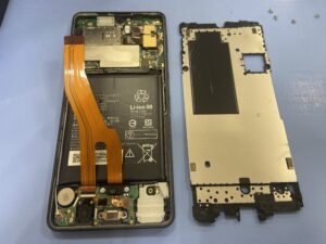 AQUOS sense6 バッテリー交換修理